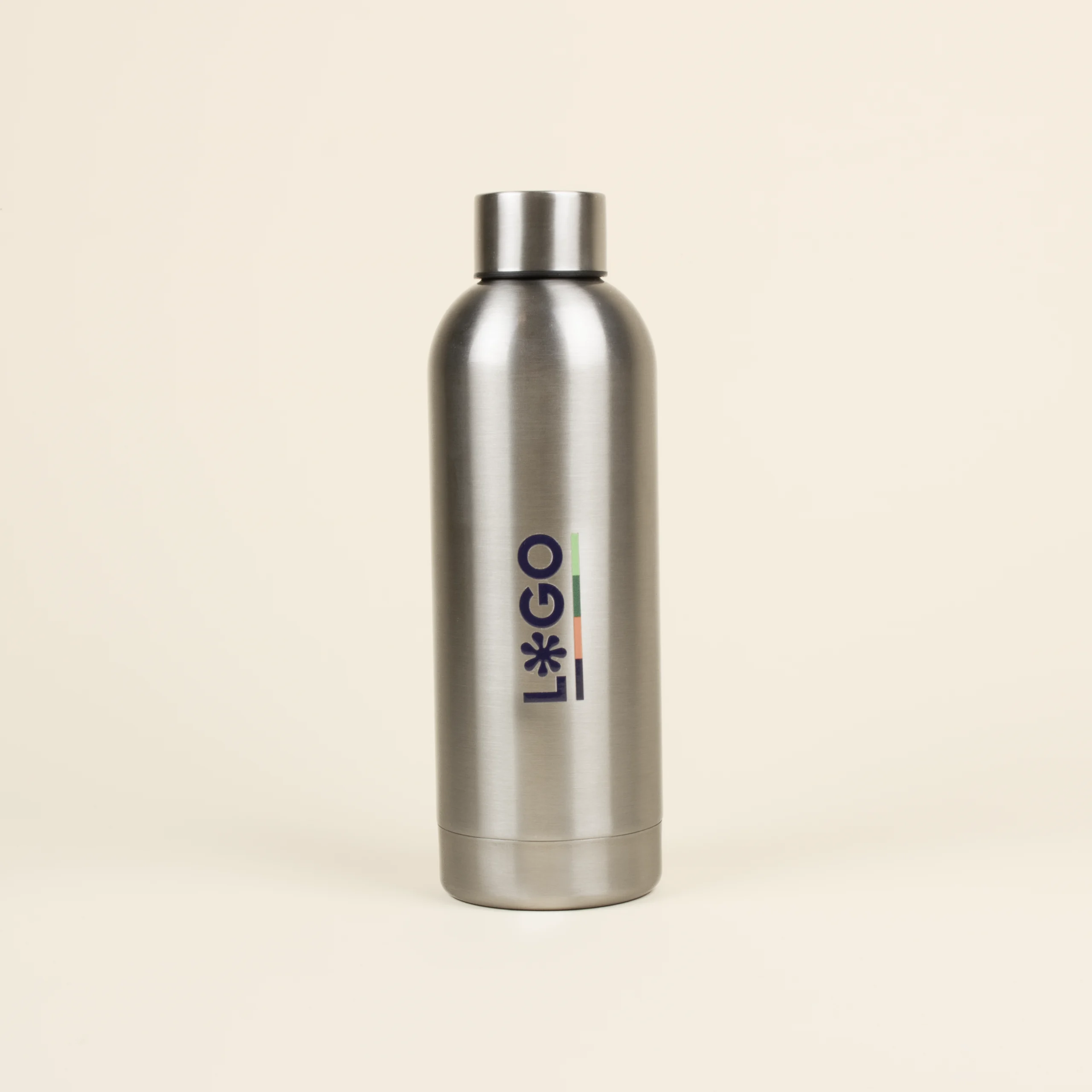 [007006] CLASS: Bouteille en acier inoxydable de 800 ml. Impression en quadri 